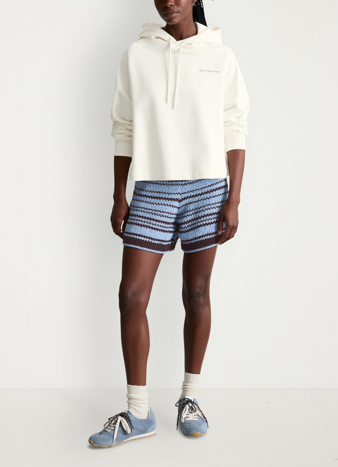 Marc O'Polo Denim Cropped hoodie van katoen met logo- en backprint - voorkant 2 silky white-1183 / wit