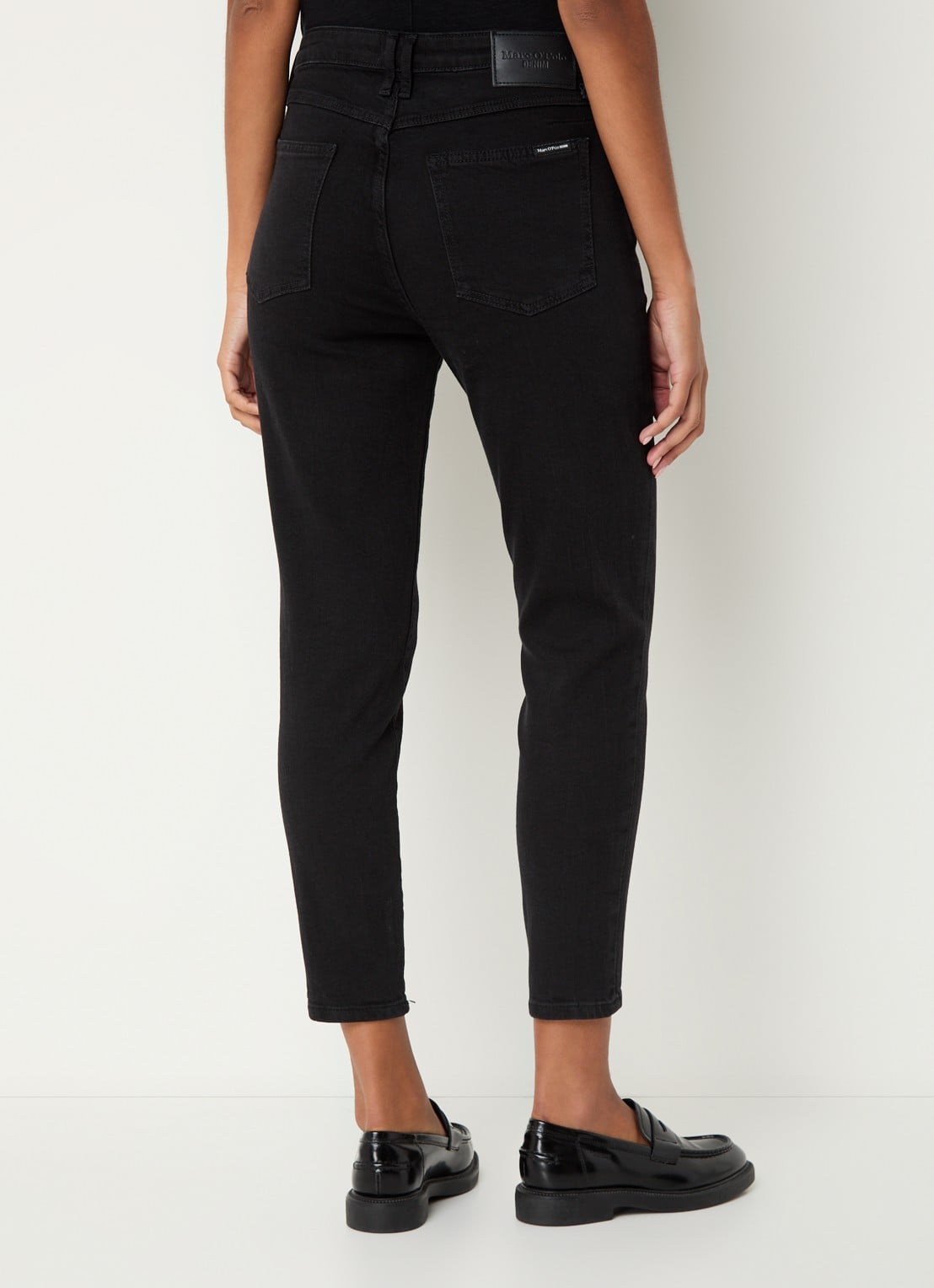 Marc O'Polo Denim Freja high waist tapered fit jeans van  katoen - achterkant 4 zwart