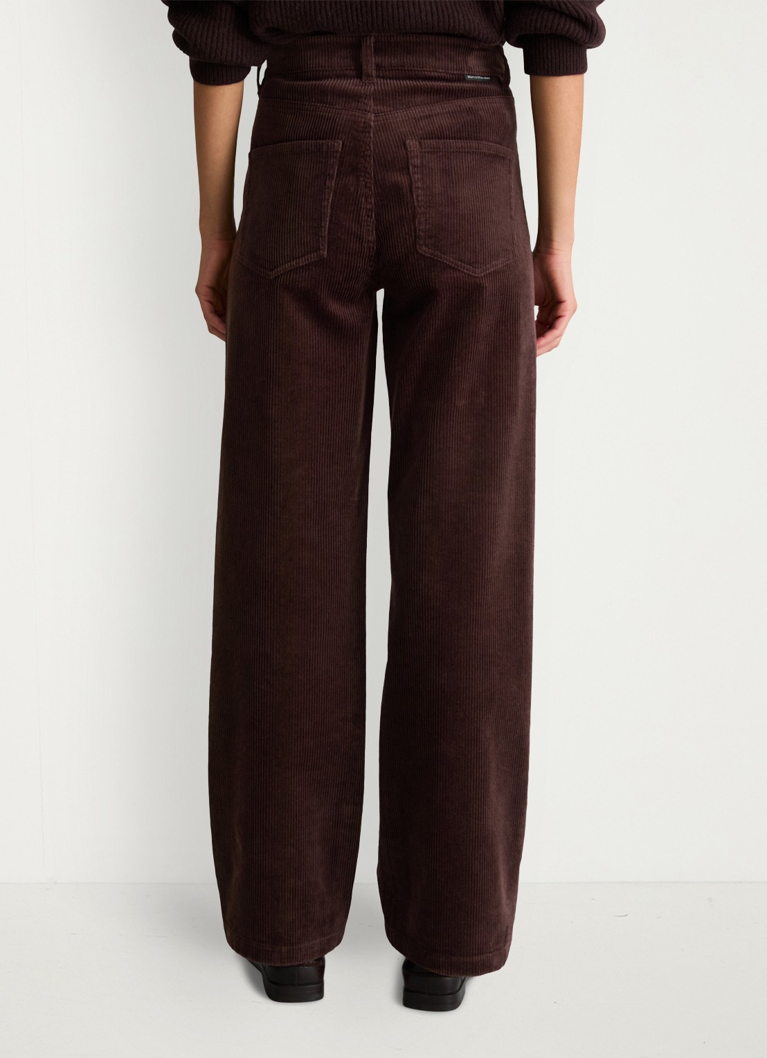 Marc O'Polo Denim High waist straight fit broek van corduroy - achterkant donkerbruin