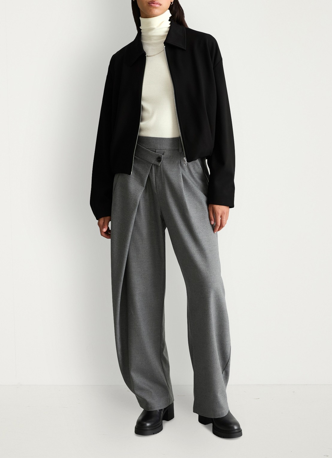 Marc O'Polo Denim High waist straight fit pantalon met plooidetail - voorkant 5 grijs