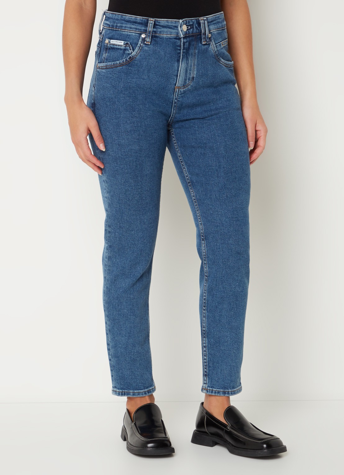 Marc O'Polo Denim High waist tapered fit jeans van  katoen met medium wassing - detail indigo