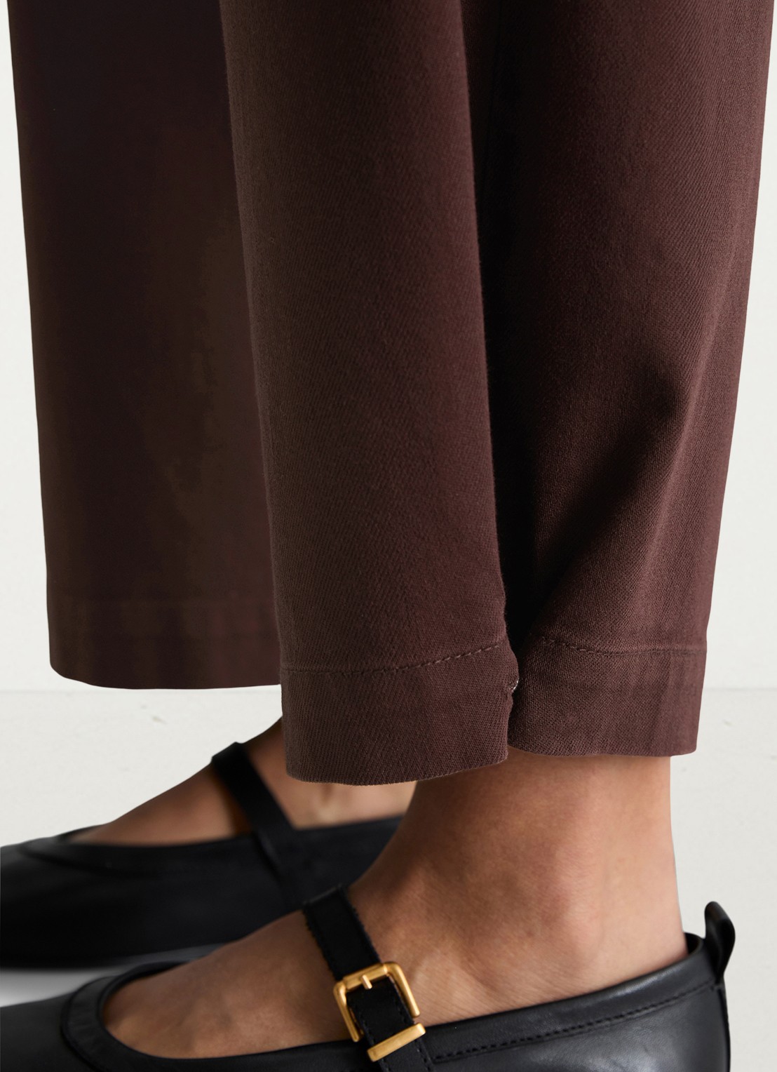 Marc O'Polo Denim High waist wide fit jeans met gekleurde wassing - detail 3 aubergine