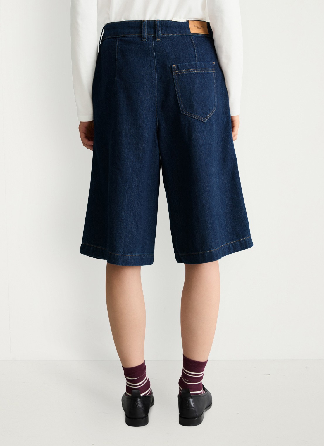 Marc O'Polo Denim High waist wide fit korte broek van denim - achterkant 3 donkerblauw