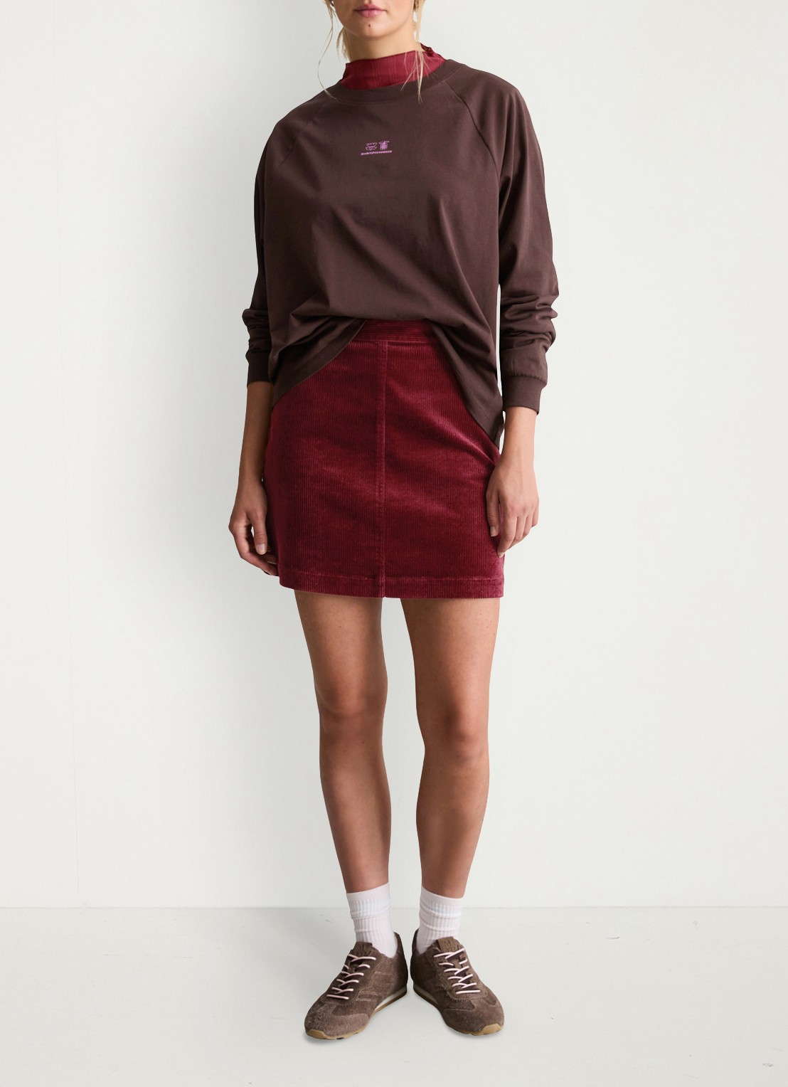 Marc O'Polo Denim Longsleeve met logo - voorkant 5 donkerbruin