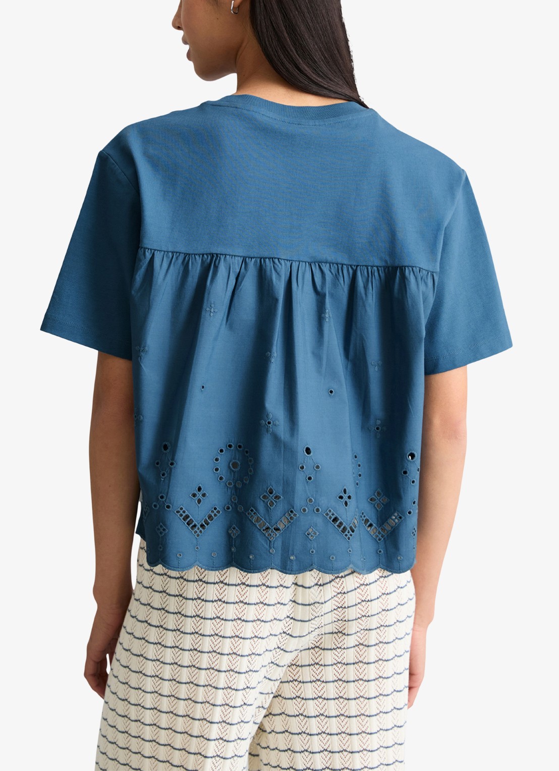 Marc O'Polo Denim T-shirt met borduring - achterkant medium blue 4671-4671 / blauw