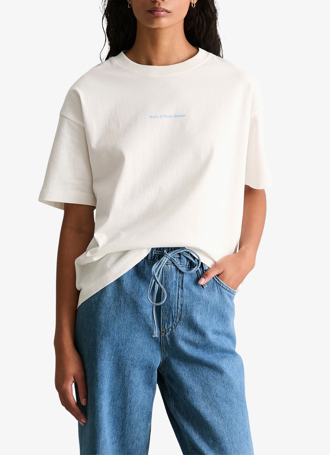 Marc O'Polo Denim T-shirt met logo- en backprint - detail blauw