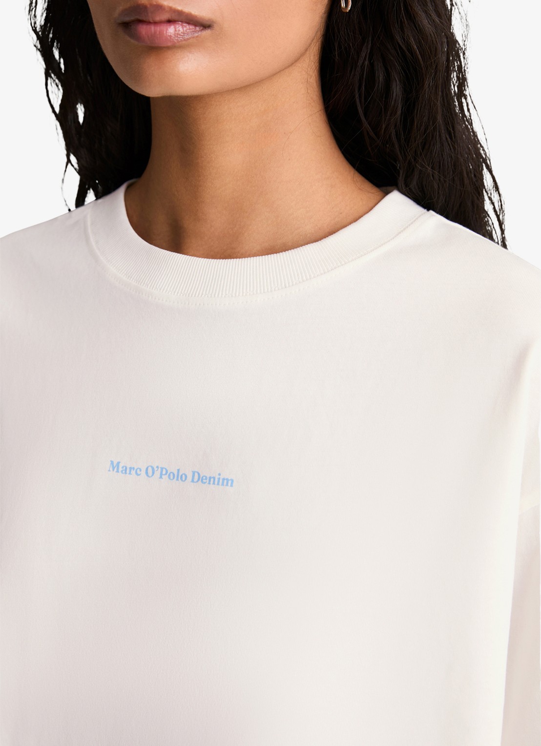 Marc O'Polo Denim T-shirt met logo- en backprint - detail 2 blauw