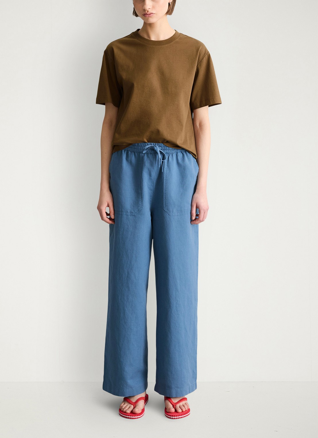 Marc O'Polo Denim T-shirt met ronde hals - voorkant 2 umbra brown-1624 / bruin