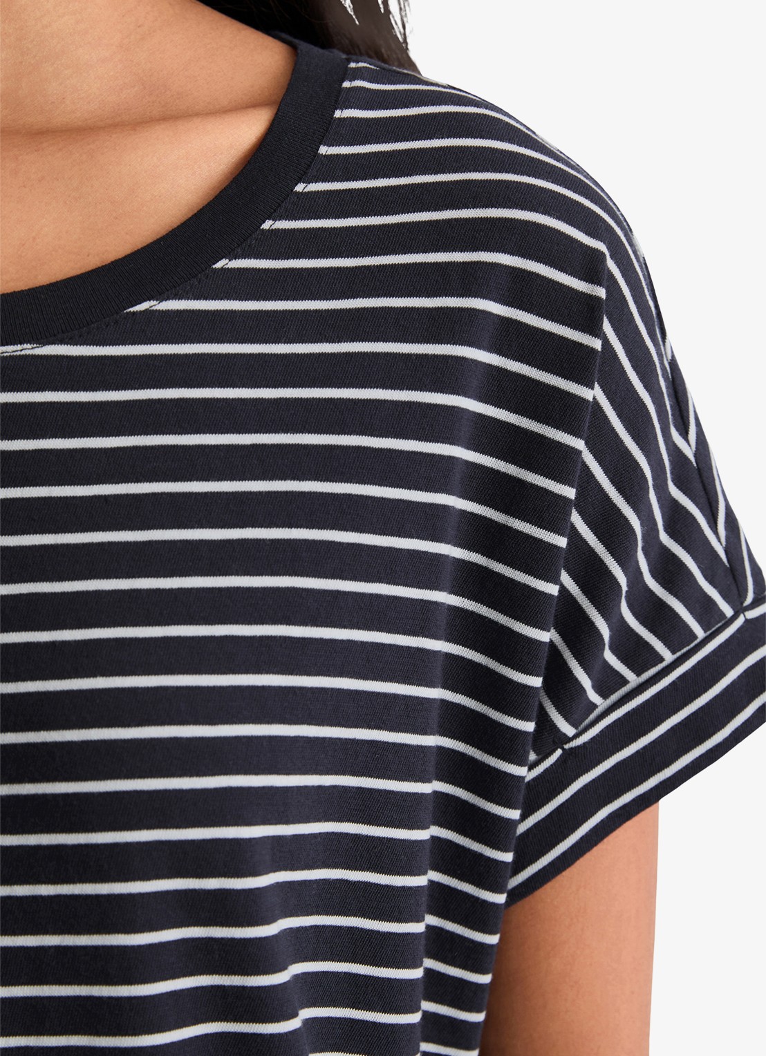 Marc O'Polo Denim T-shirt met streepprint en ronde hals - detail 2 dark blue/4443