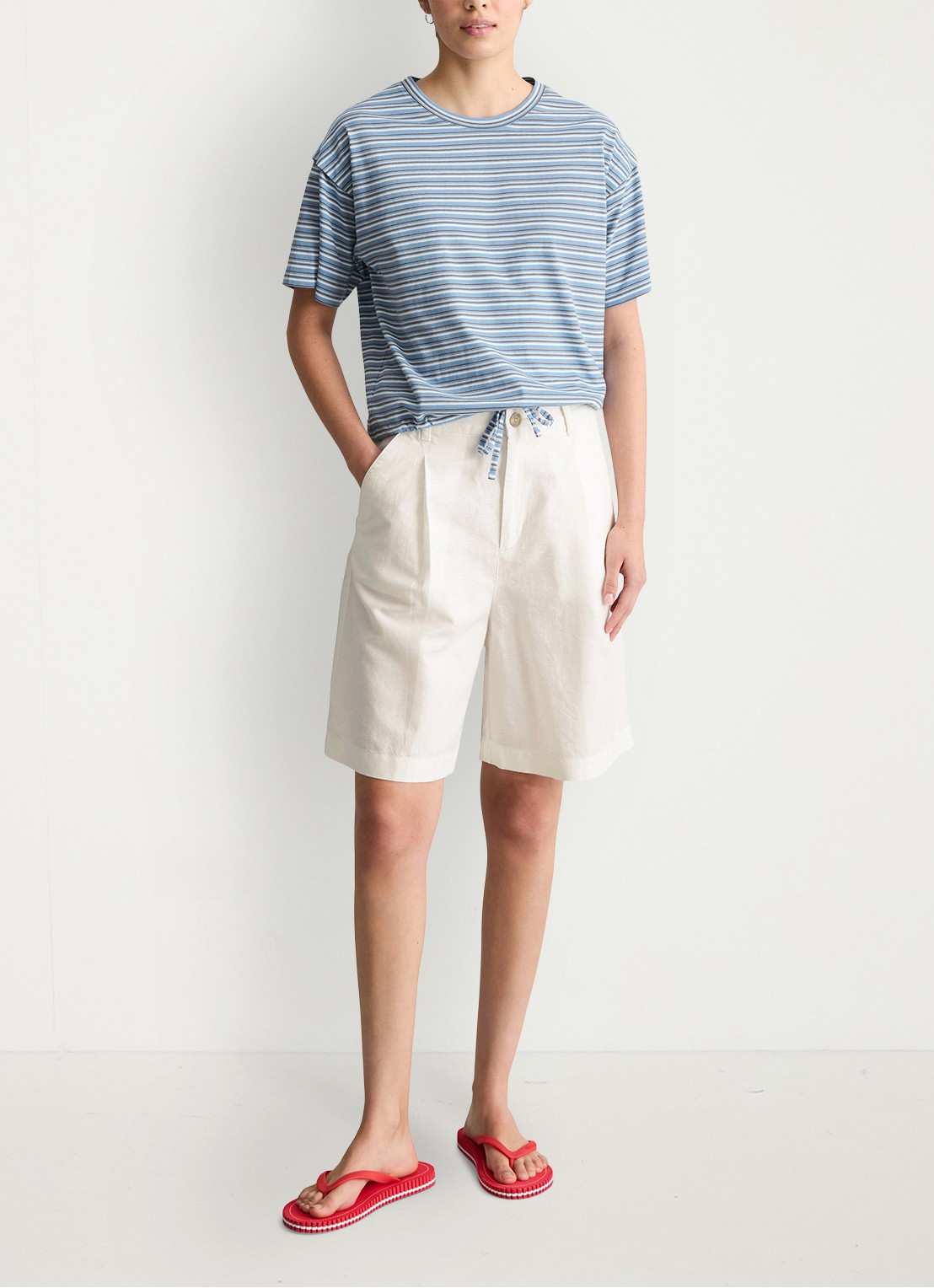 Marc O'Polo Denim T-shirt met streepprint en trekkoord - voorkant 3 light blue 06-5704 / blauw