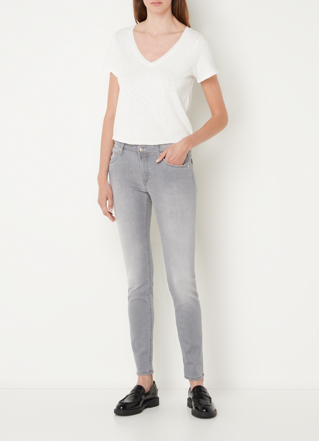 Marc O'Polo Denim T-shirt met V-hals - voorkant 4 gebroken wit