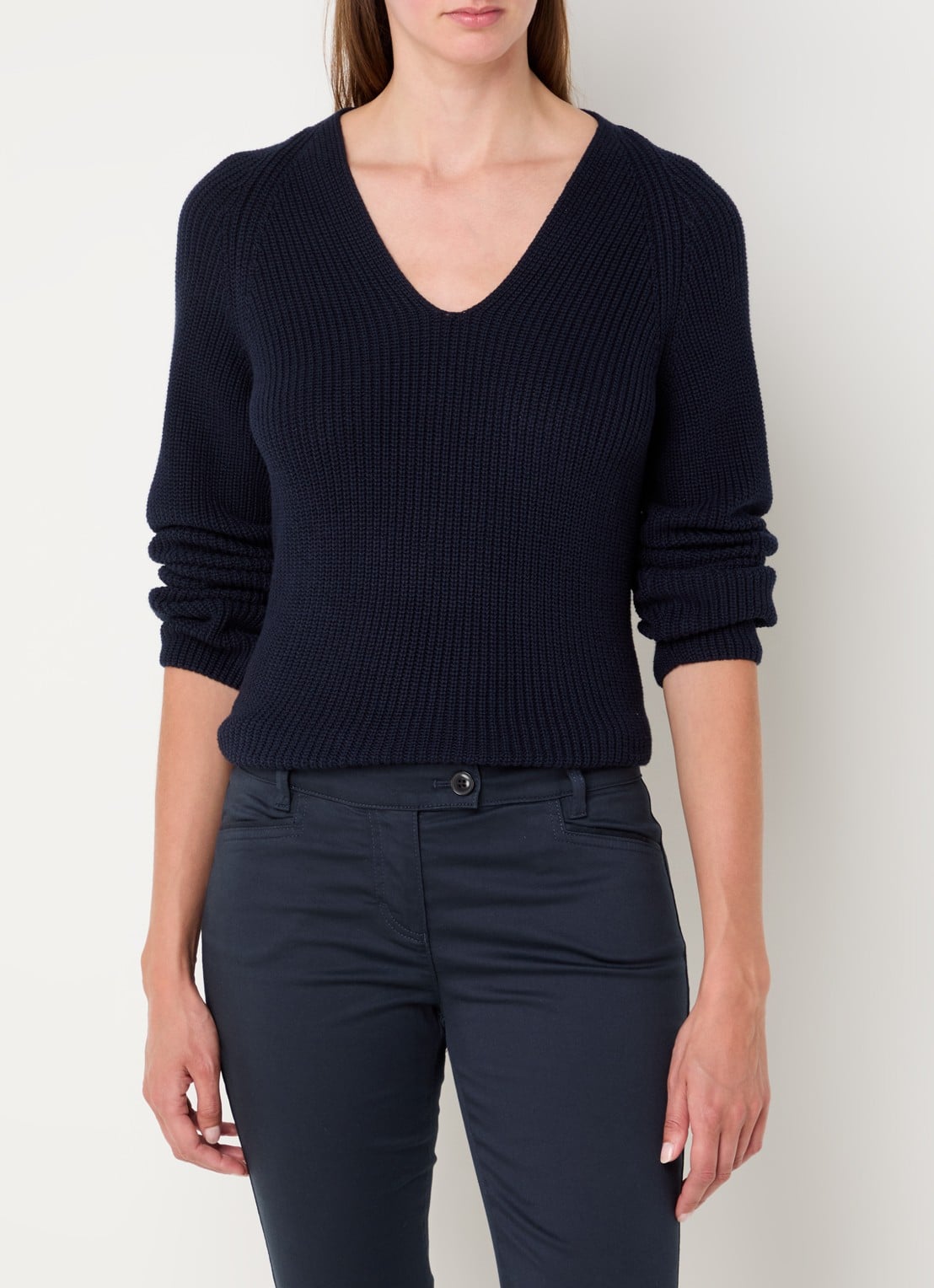 Marc O'Polo Fijngebreide pullover met V-hals - detail 2 donkerblauw
