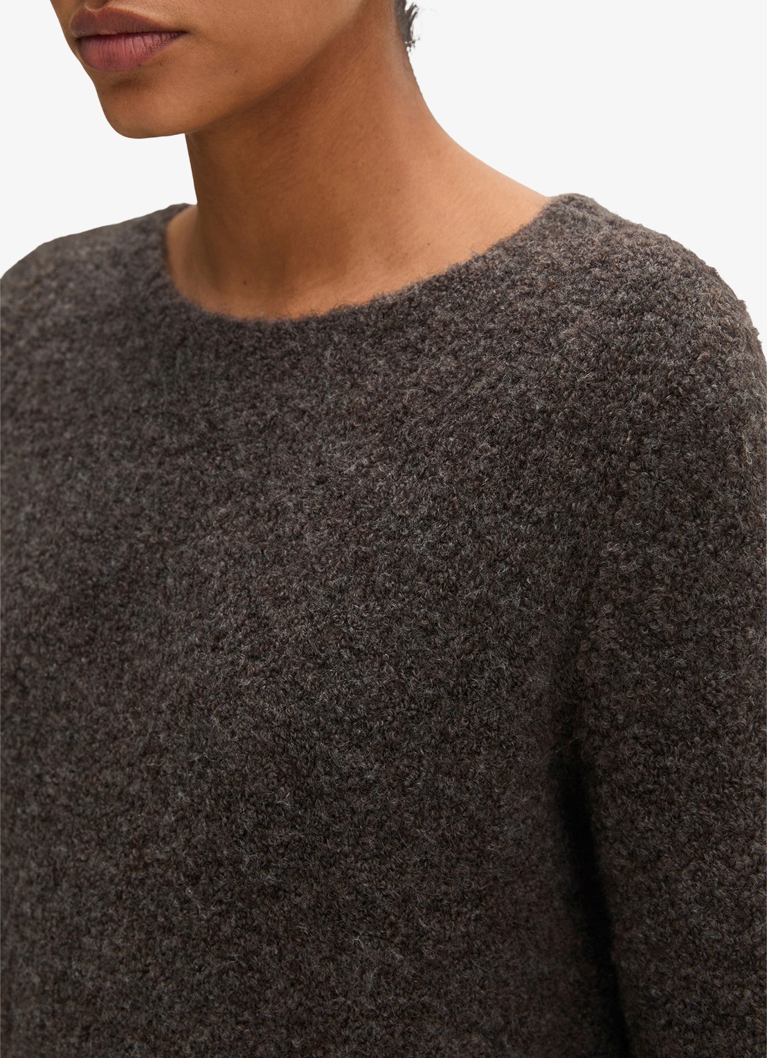 Marc O'Polo Fijngebreide trui in alpaca wolblend  - detail 2 donkerbruin