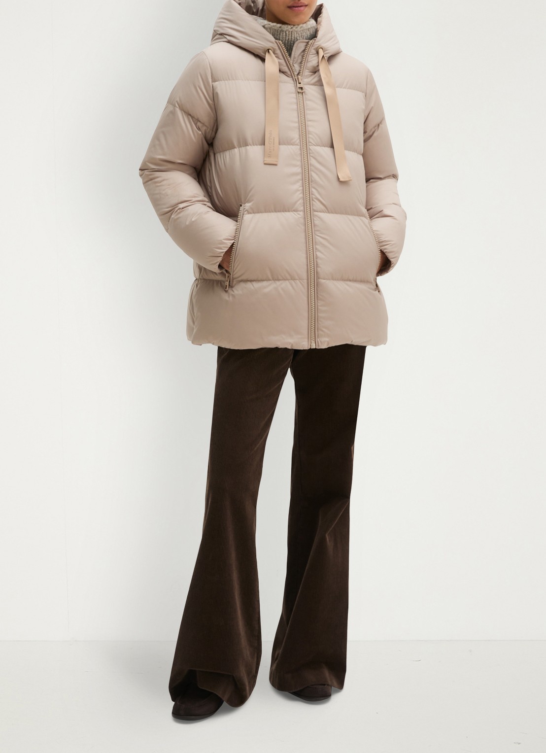 Marc O'Polo Gewatteerde jas met capuchon en ritszakken - voorkant 2 earthy taupe / taupe