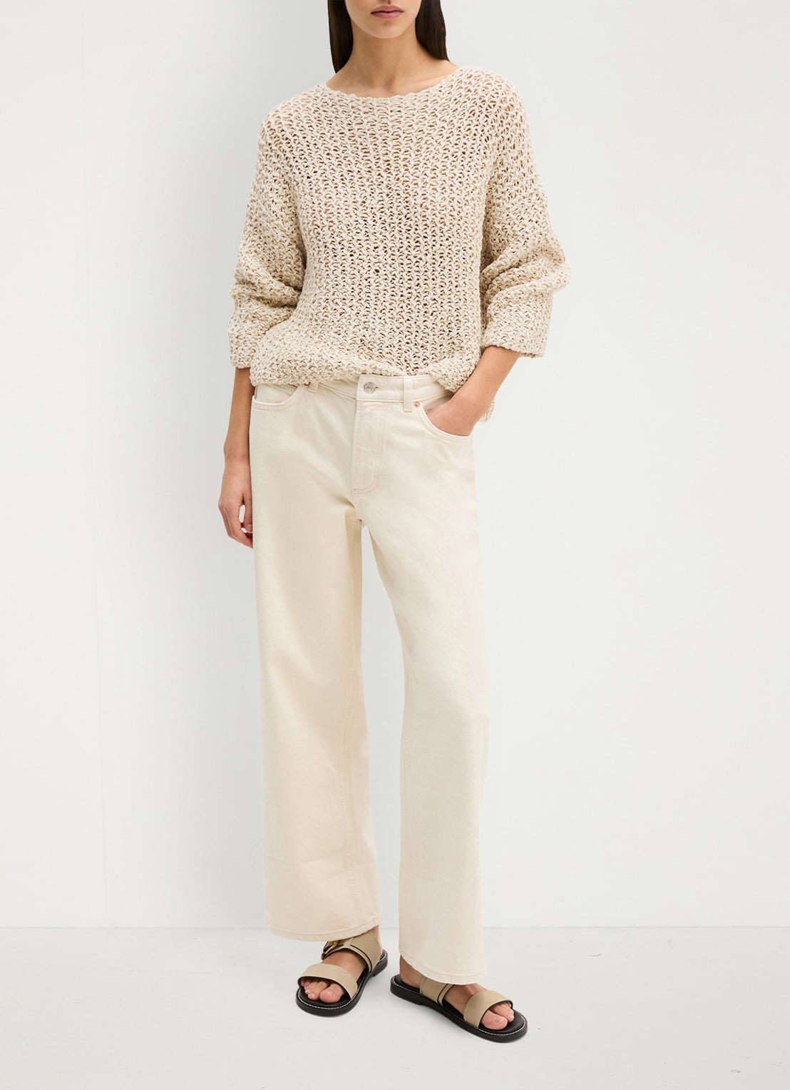 Marc O'Polo Grofgebreide trui met ronde hals - voorkant 2 beige