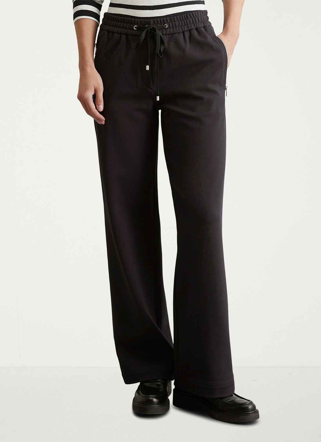 Marc O'Polo High waist straight fit pantalon met ritszakken - detail 3 zwart