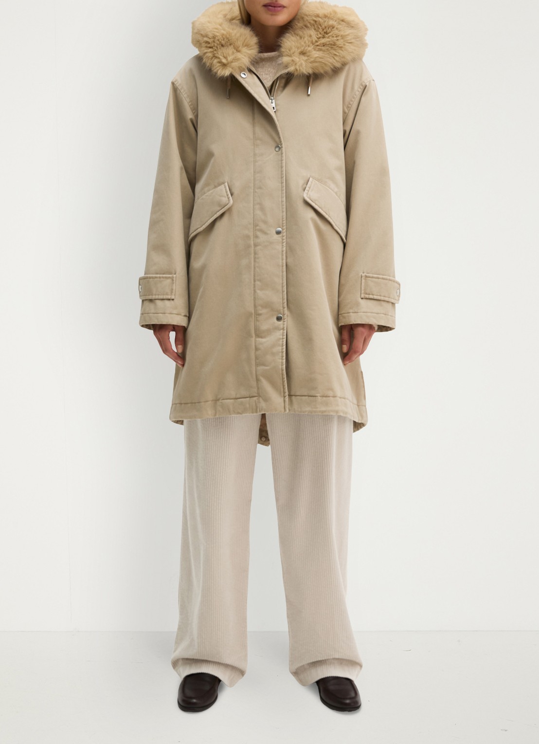 Marc O'Polo Jas met details van imitatiebont en klepzakken - voorkant 3 earthy taupe / taupe