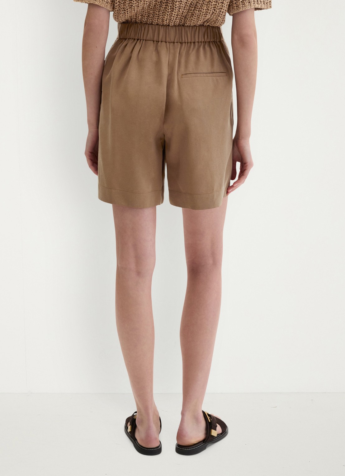 Marc O'Polo Korte broek met steekzakken - achterkant 3 burnt brown-1972 / bruin