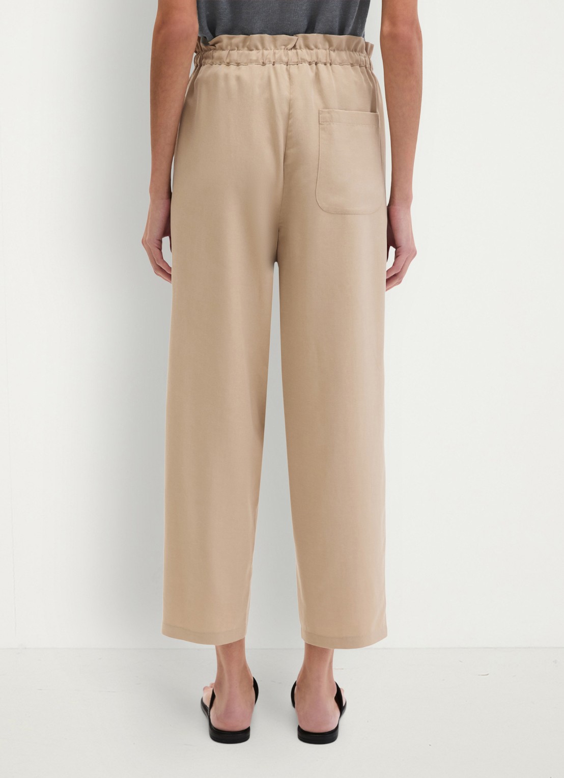 Marc O'Polo Loose fit broek met steekzakken - achterkant 2 sandpaper-2326 / beige