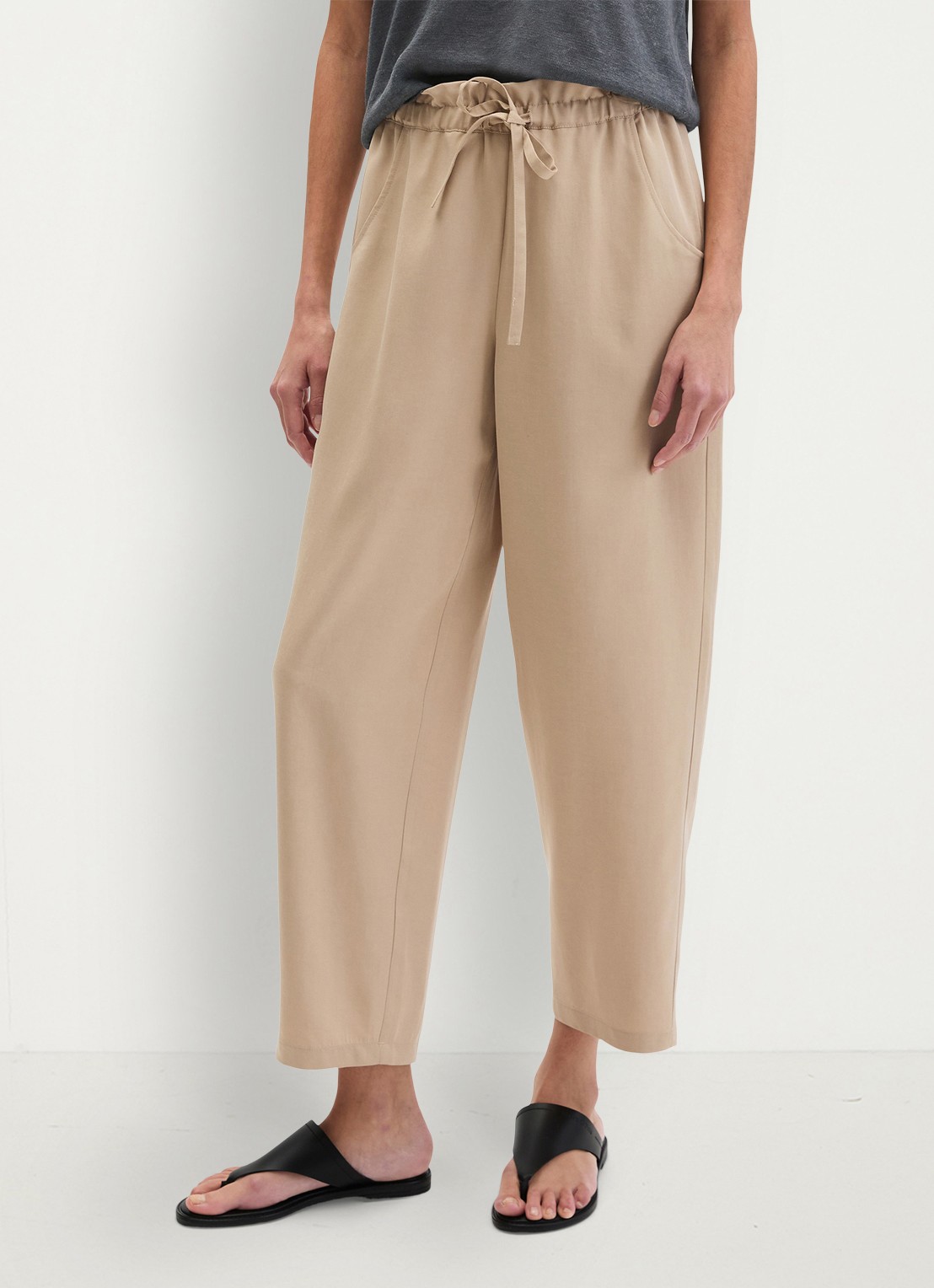 Marc O'Polo Loose fit broek met steekzakken - detail 3 sandpaper-2326 / beige