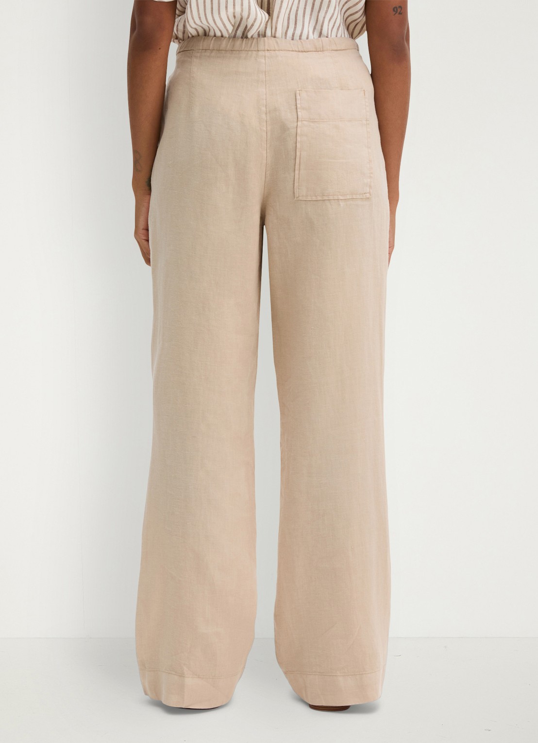 Marc O'Polo Loose fit broek met steekzakken - achterkant 3 sandpaper-2326 / beige
