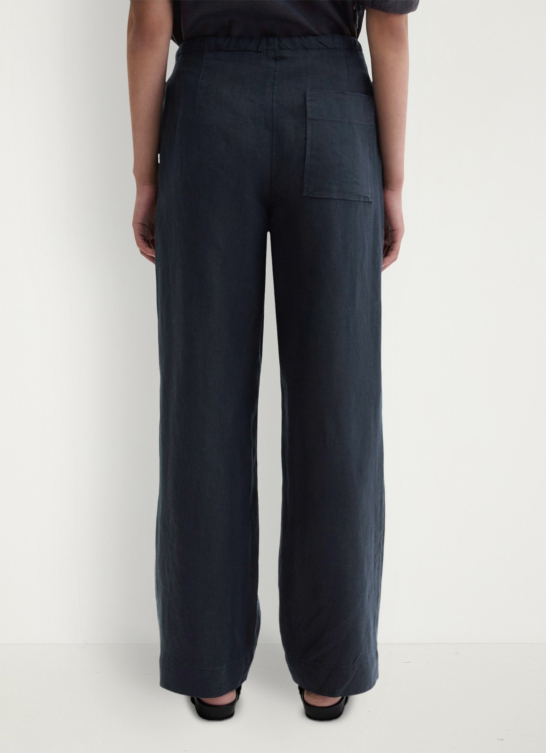Marc O'Polo Loose fit palazzo broek van linnen met steekzakken - achterkant deep night blue-4300 / blauw