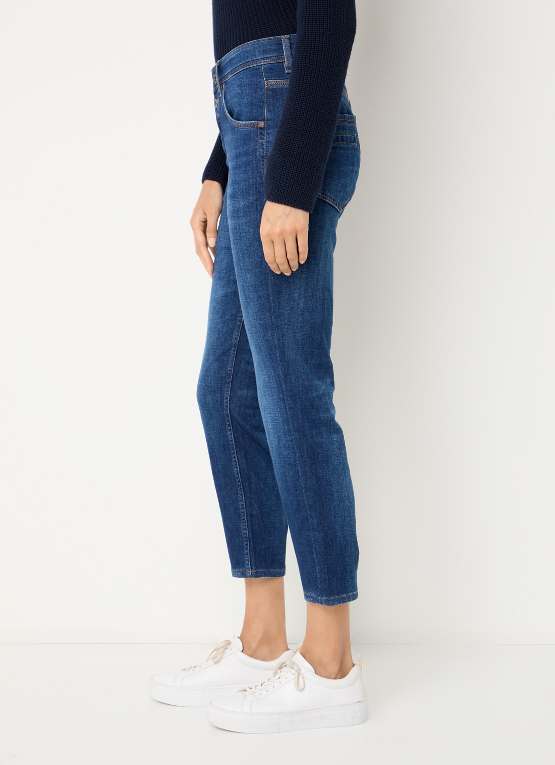Marc O'Polo Mid waist cropped slim fit jeans met stretch - detail 2 indigo