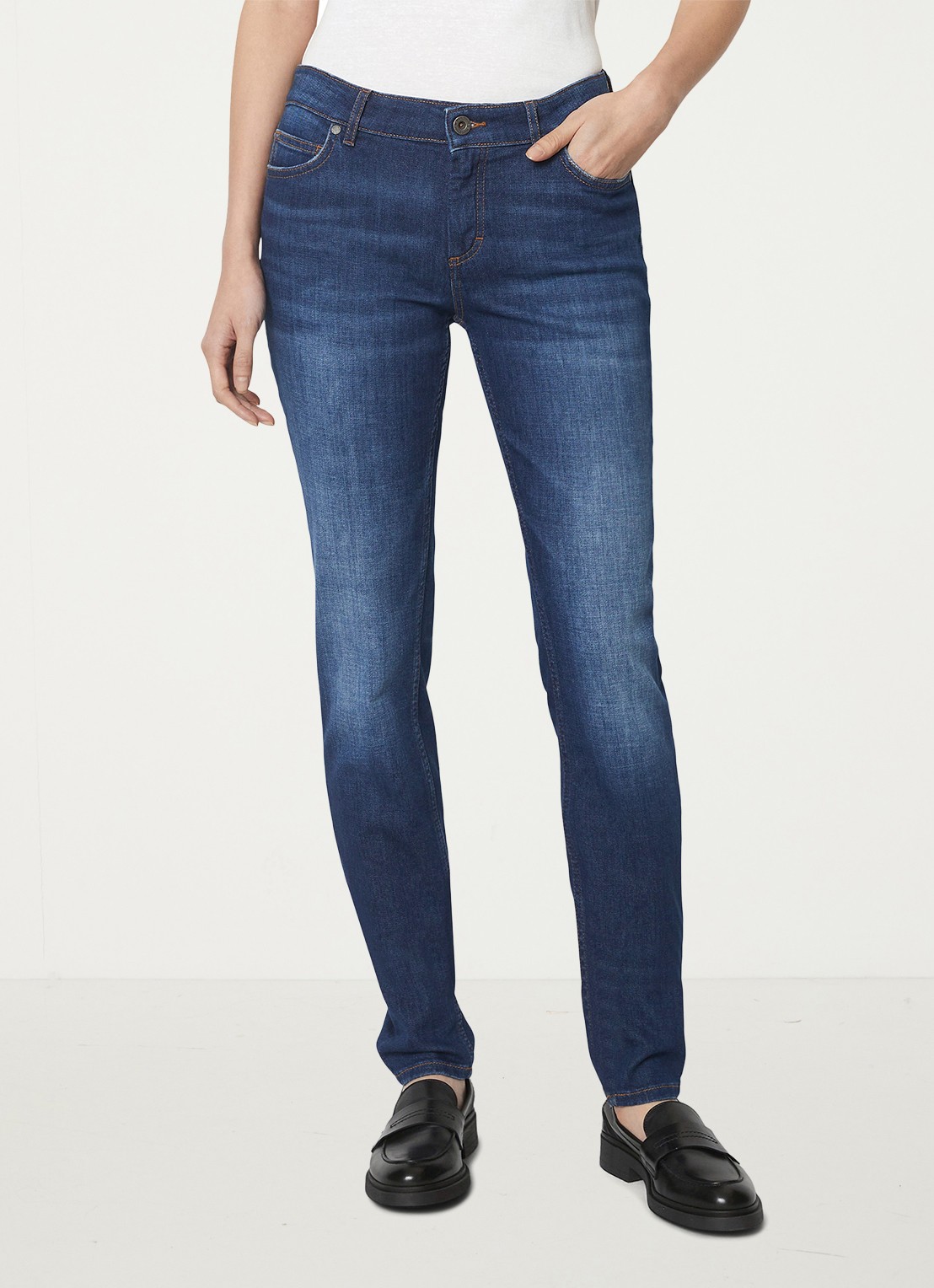 Marc O'Polo Mid waist slim fit jeans in  katoenblend - detail 3 indigo