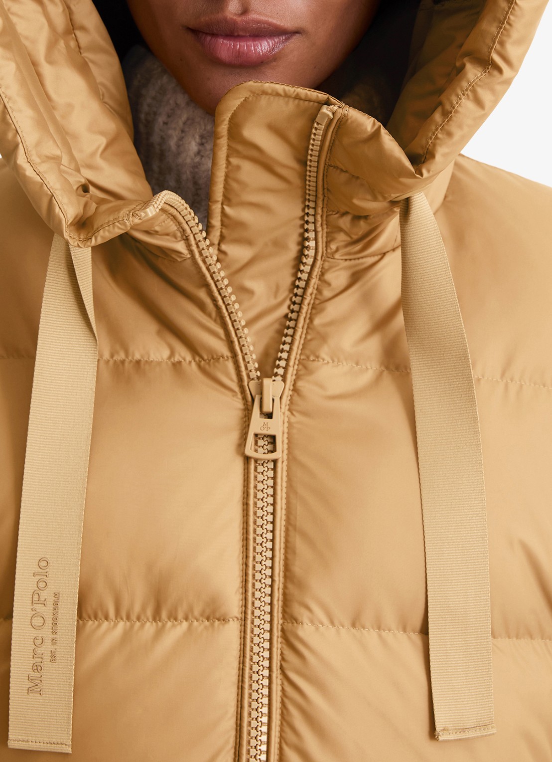 Marc O'Polo Puffer jas met capuchon - detail 3 camel