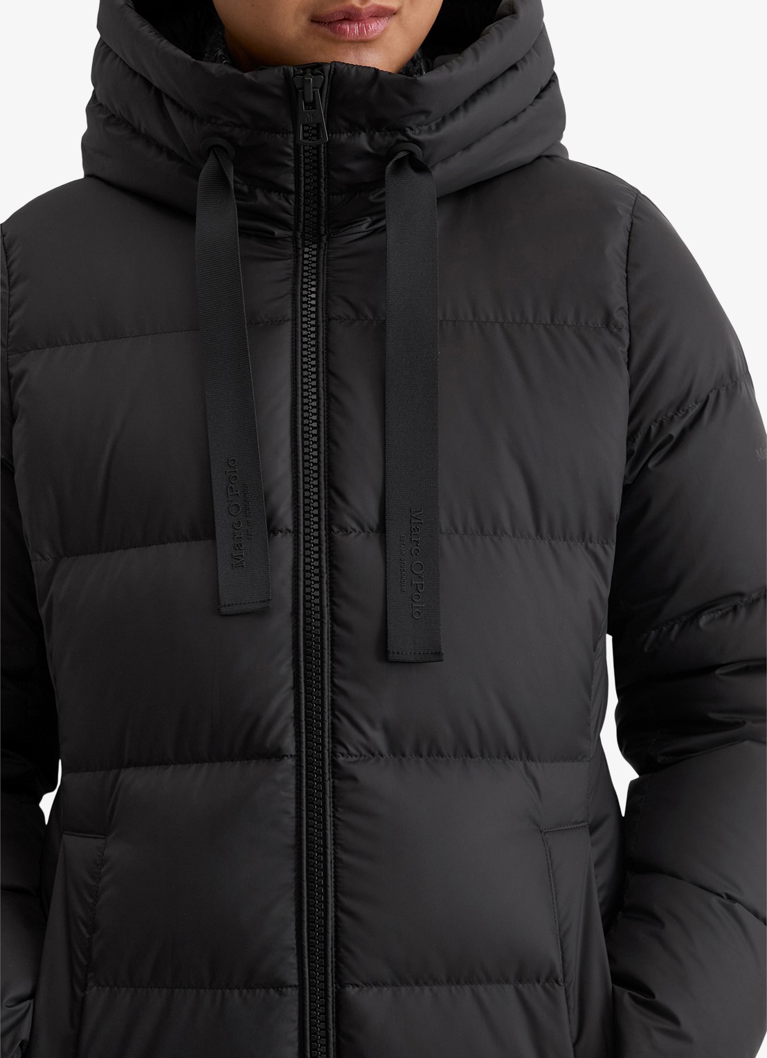 Marc O'Polo Puffer jas met capuchon - detail 3 zwart