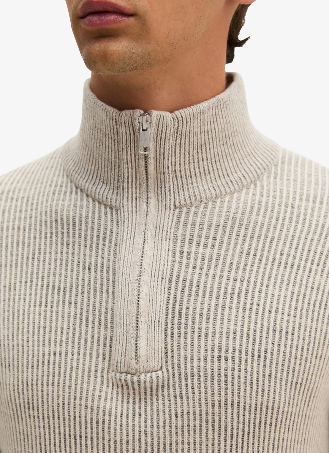 Marc O'Polo Ribgebreide trui in wolblend met halve rits  - detail 2 beige