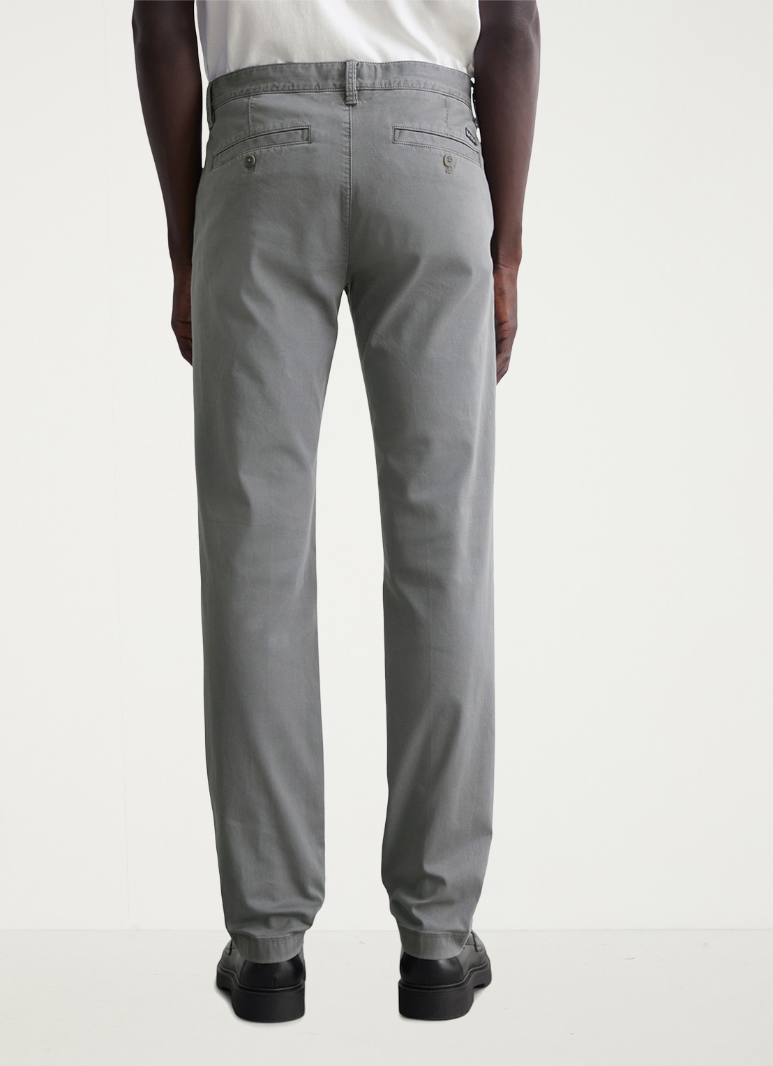 Marc O'Polo Stig shaped fit chino met stretch - achterkant grijs