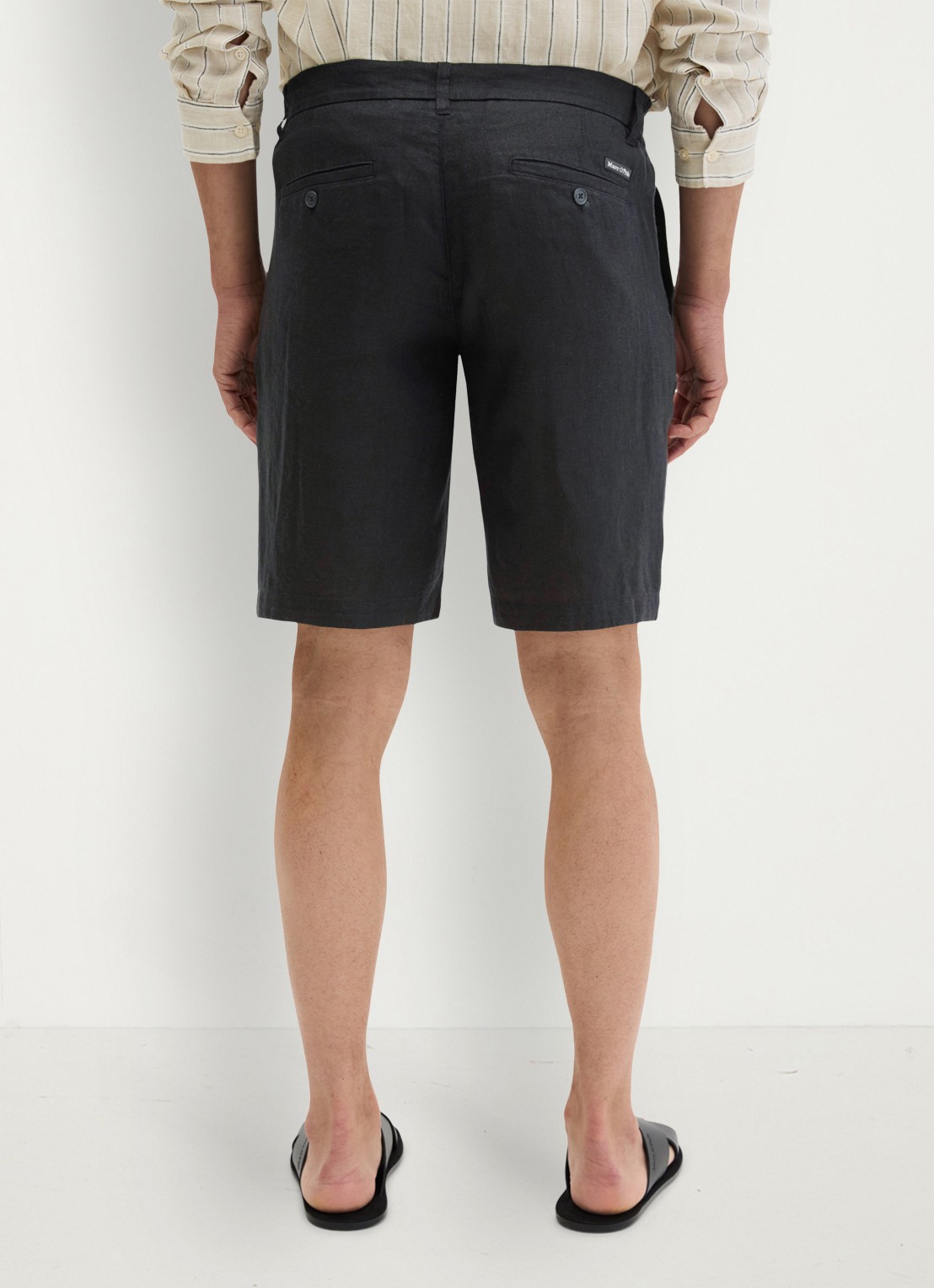 Marc O'Polo Straight fit korte broek van linnen - achterkant 3 black-0001 / zwart