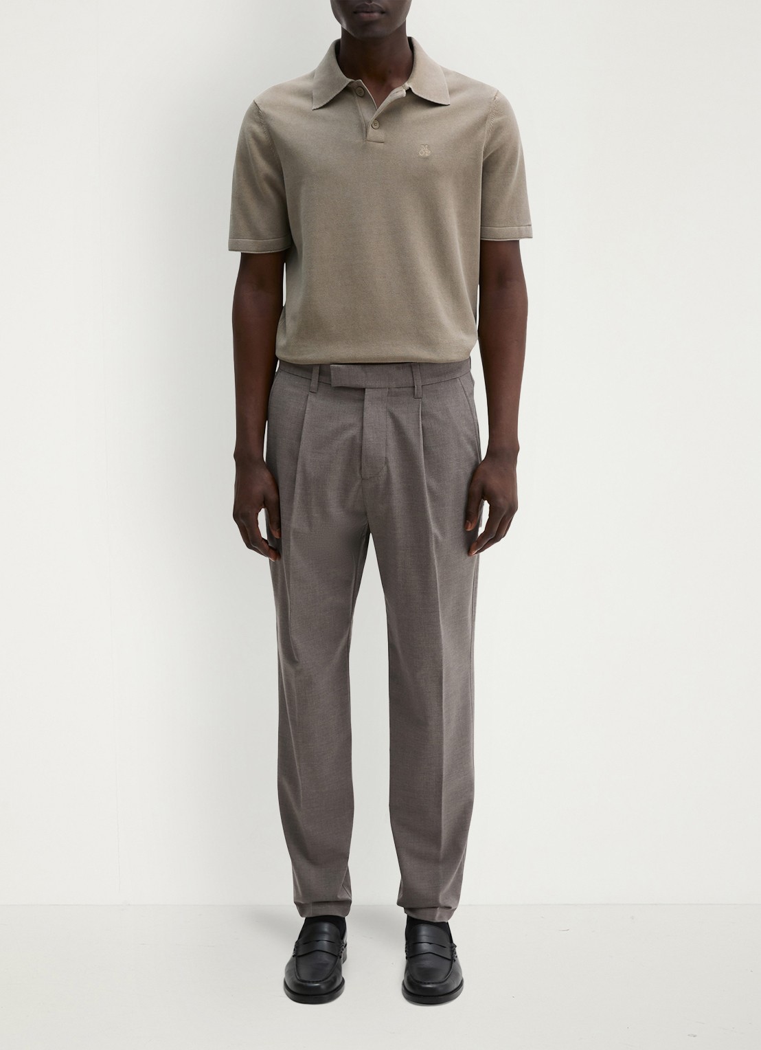Marc O'Polo Straight fit pantalon in wolblend met steekzakken - voorkant 3 bruin