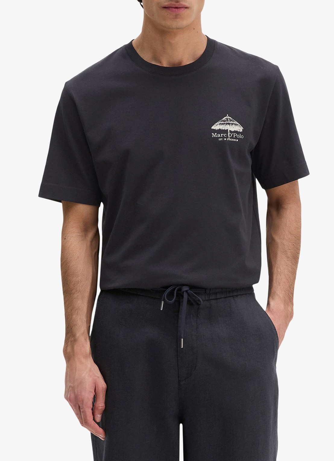 Marc O'Polo T-shirt met logo- en backprint - detail 4 black-0001 / zwart