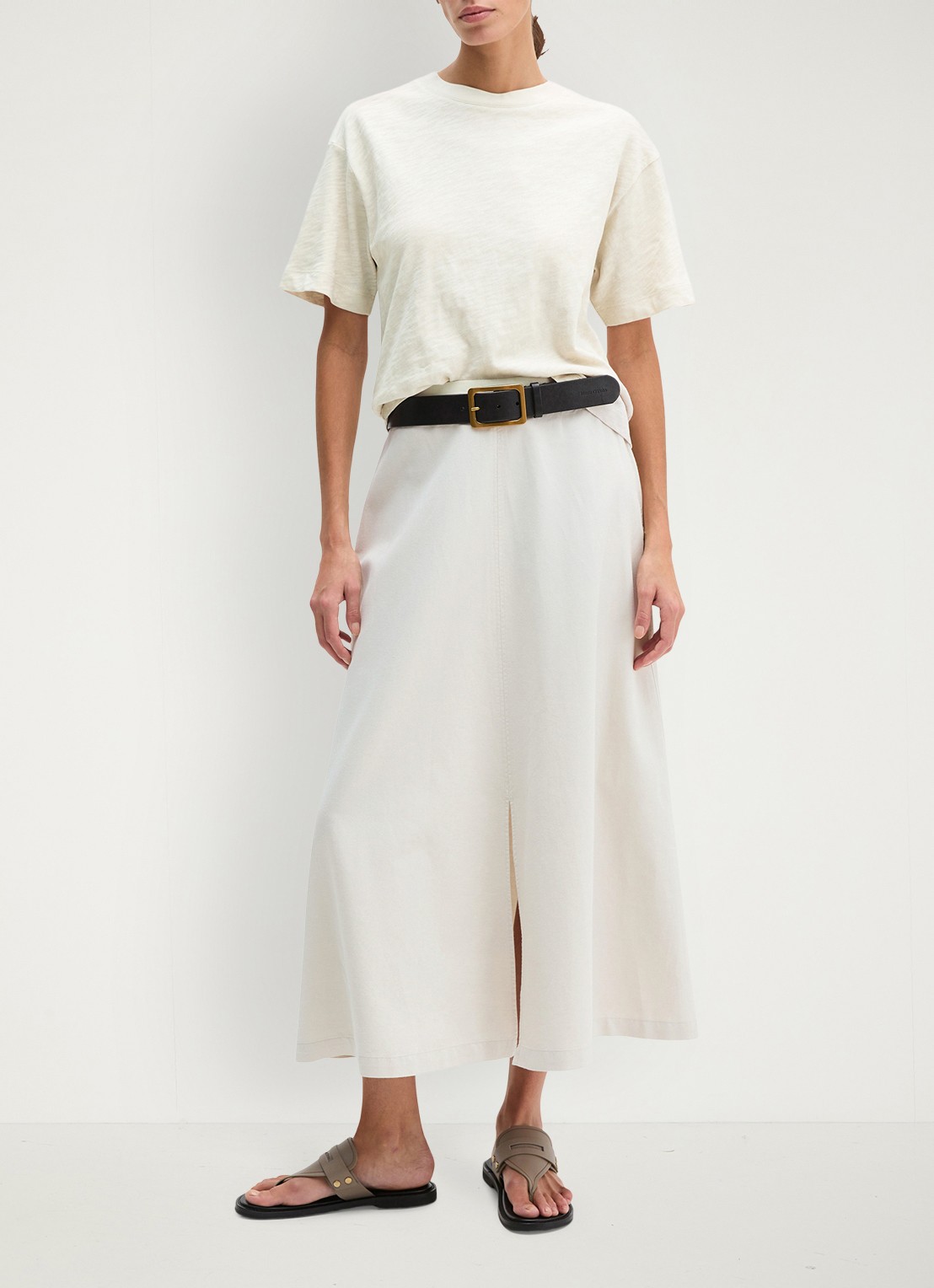 Marc O'Polo T-shirt met ronde hals - voorkant 3 beige