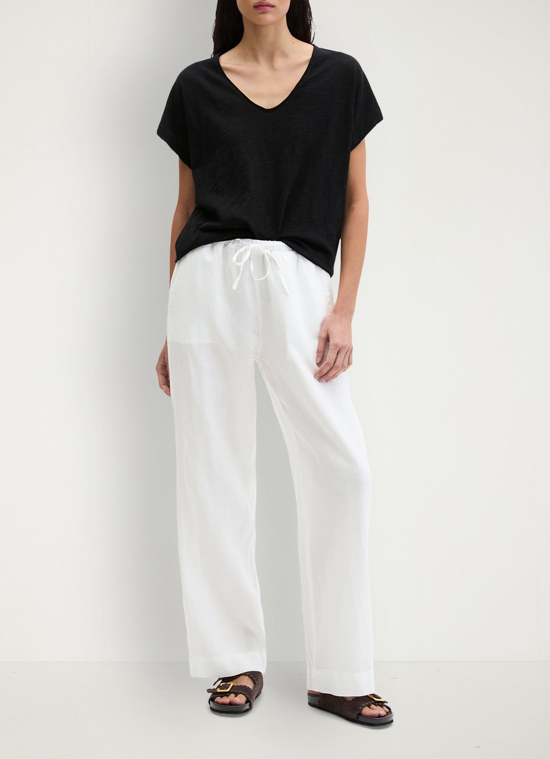 Marc O'Polo T-shirt met V-hals - voorkant 2 black-0001 / zwart