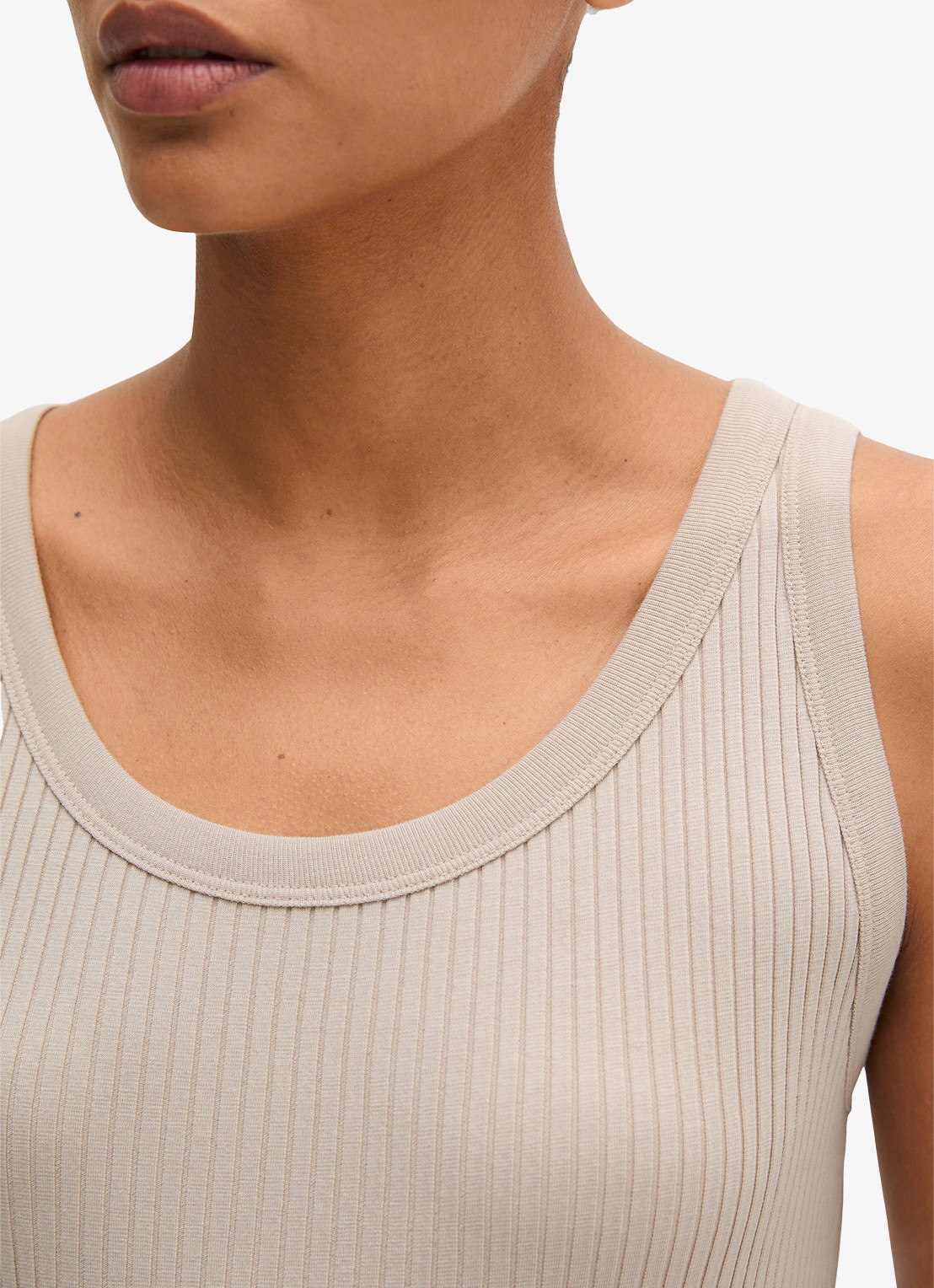 Marc O'Polo Tanktop met ribstructuur - detail 4 naturel