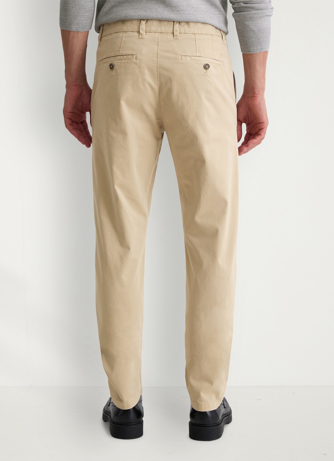 Marc O'Polo Tapered fit chino in katoenblend - achterkant 5 beige