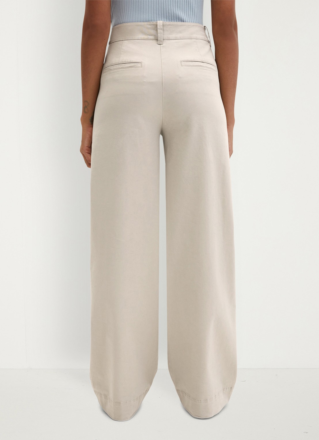 Marc O'Polo Wide fit palazzo broek met steekzakken - achterkant 3 beige