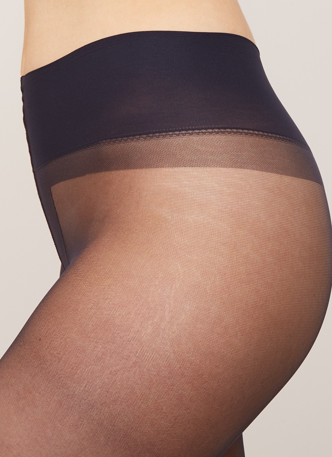 MarcMarcs Comfort panty in 20 denier  - detail 2 blauw