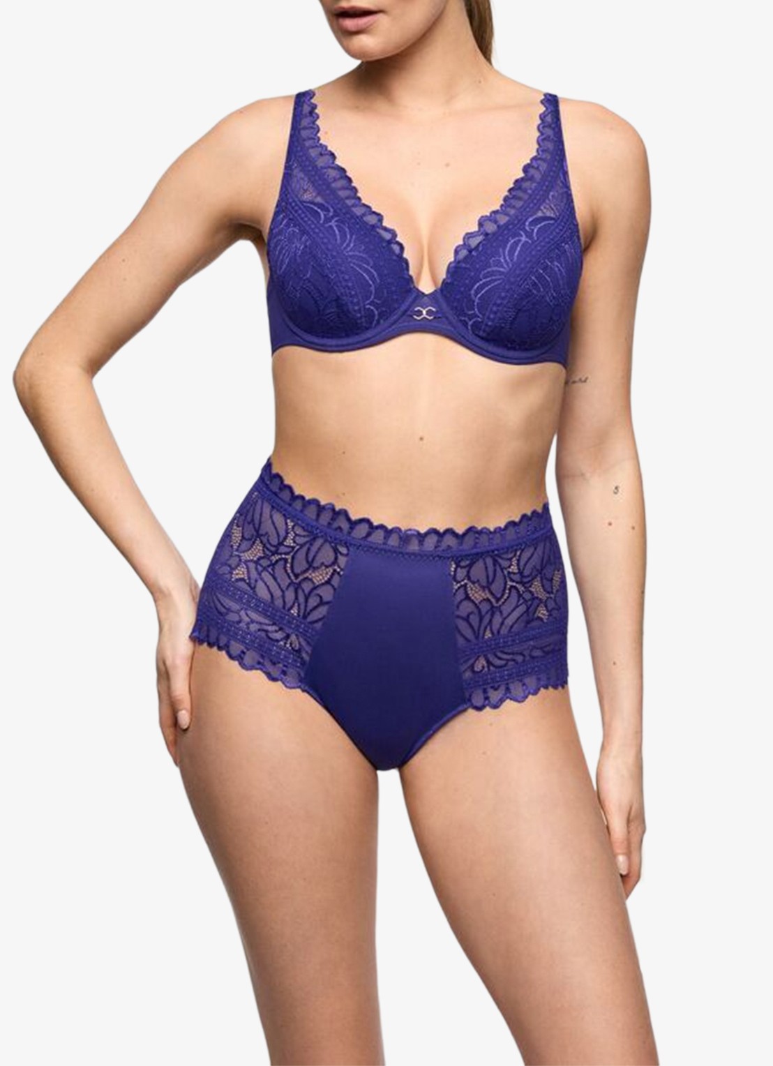 Marie Jo Cerina voorgevormde plunge bh met overlay van kant - voorkant 5 donkerblauw