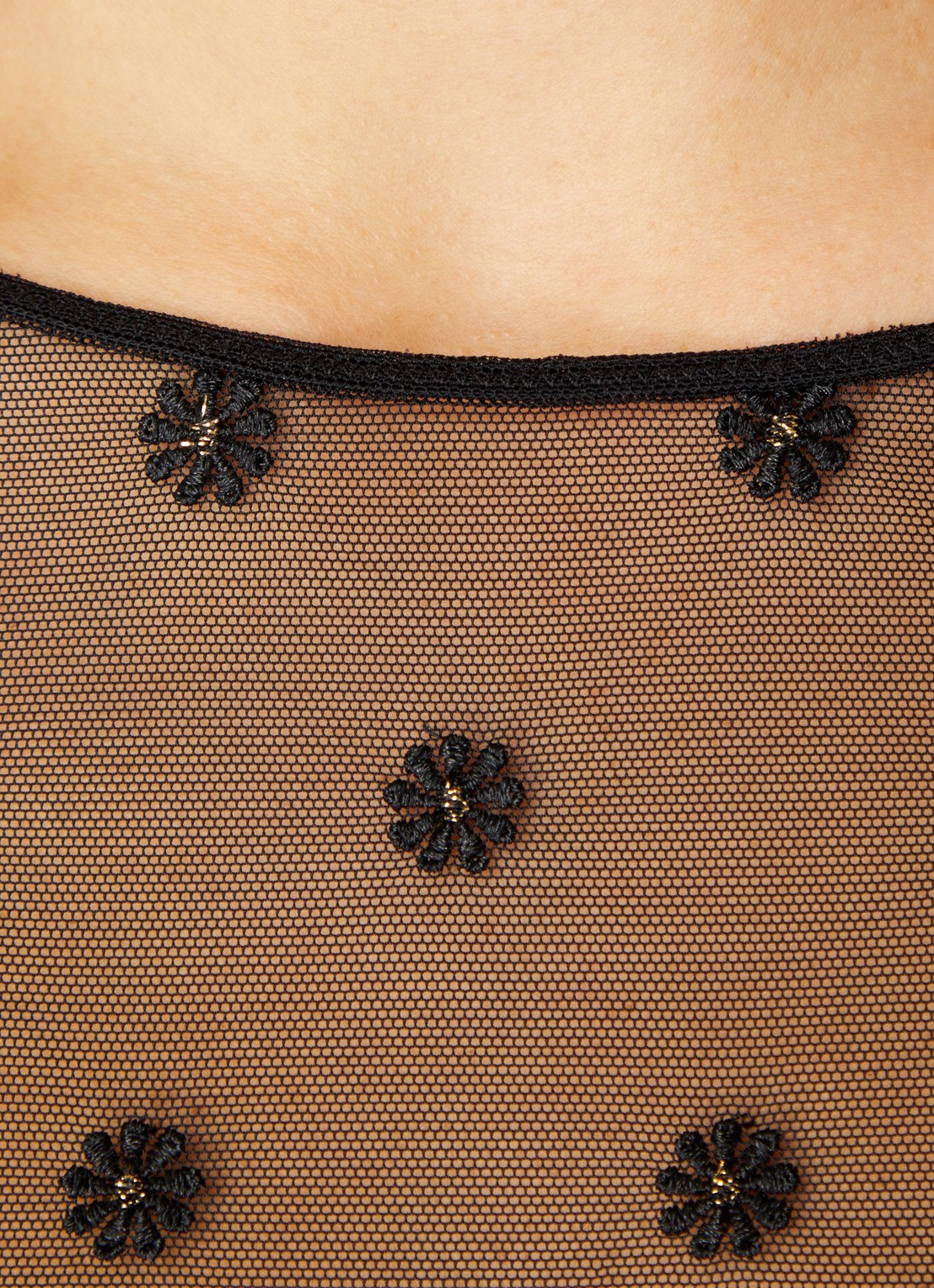 Marie Jo Daisy pyjamatop van mesh met bloemborduring - detail 5 zwart