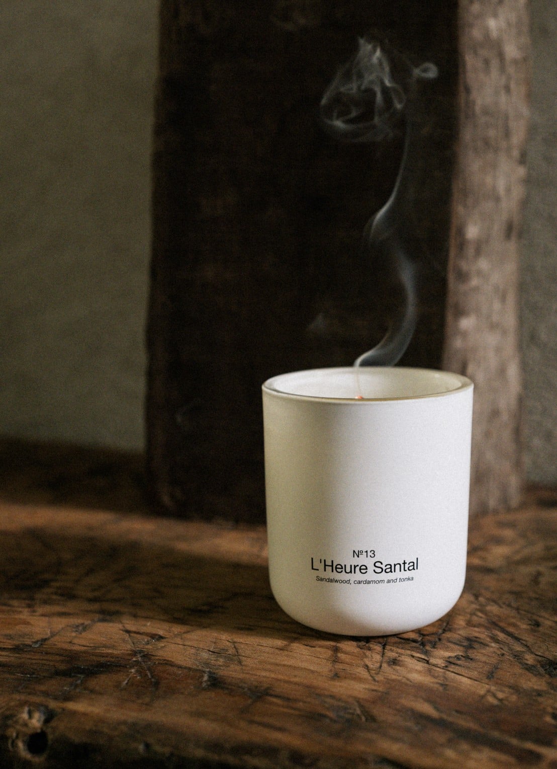 Marie-Stella-Maris L'Heure Santal geurkaars 300 gram - voorkant 6 undefined