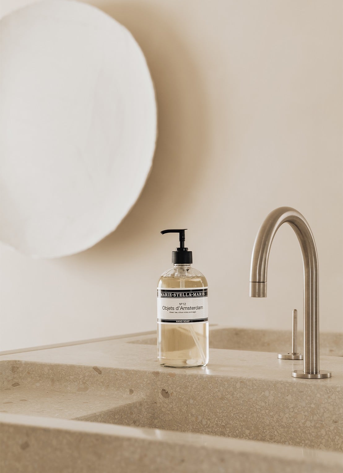 Marie-Stella-Maris Objets d'Amsterdam handzeep 500 ml - voorkant 2 undefined
