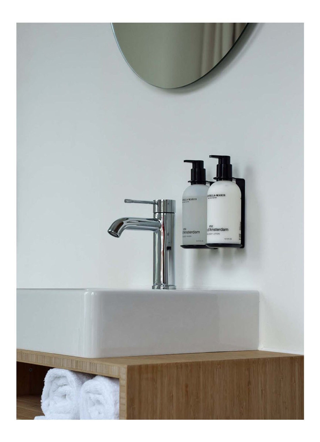 Marie-Stella-Maris Zeepdispenser houder 300 ml - voorkant 4 zwart