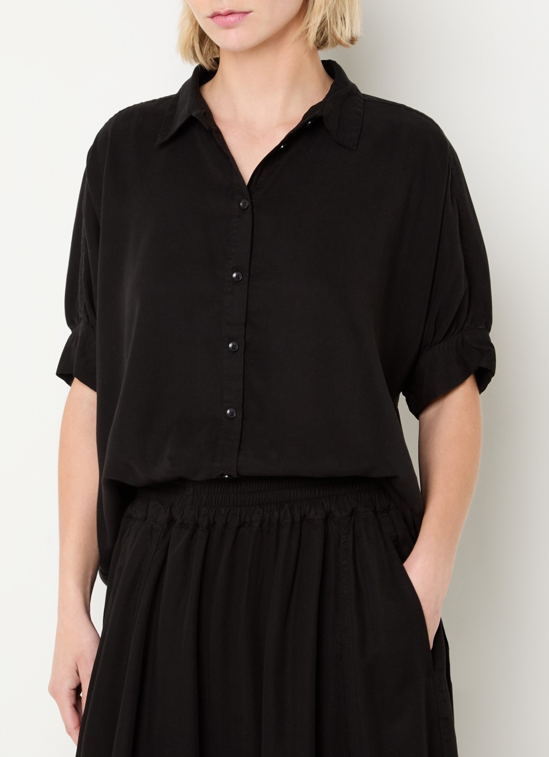 Marina blouse met ballonmouw - detail 4 zwart