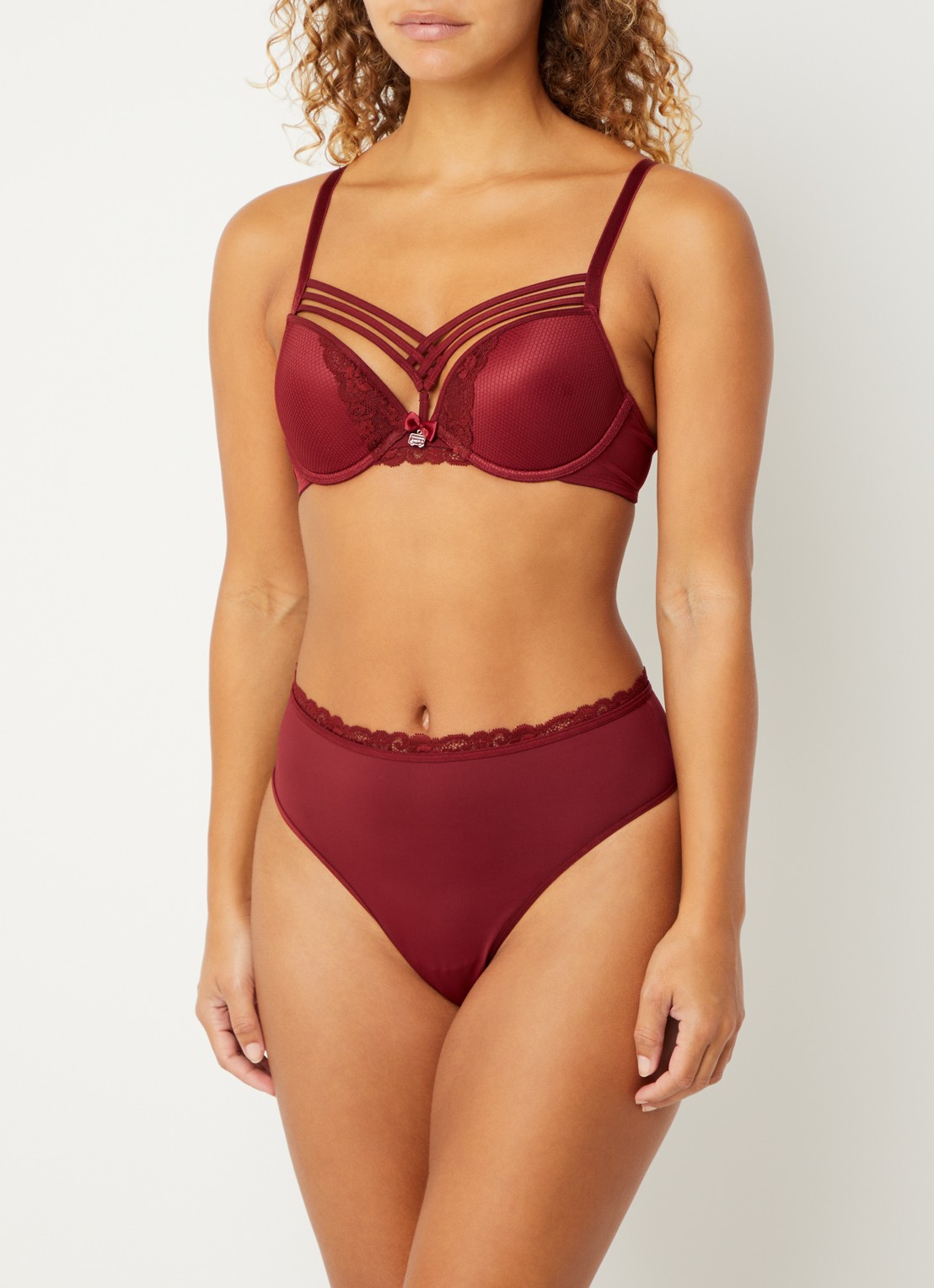 Marlies Dekkers Beugel bh met overlay van kant - detail 3 bordeauxrood