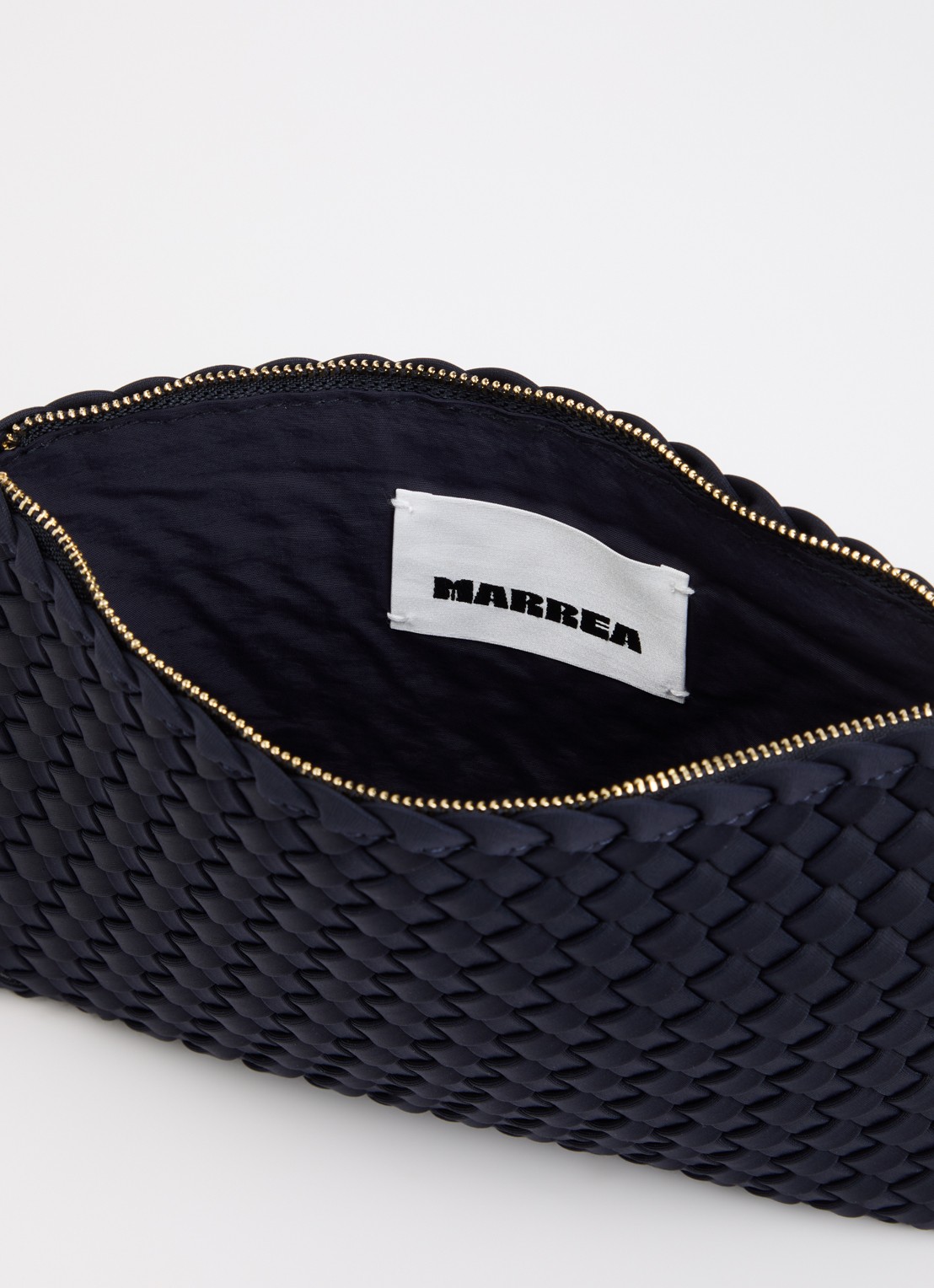 Marrea Clutch met gevlochten details  - detail royalblauw