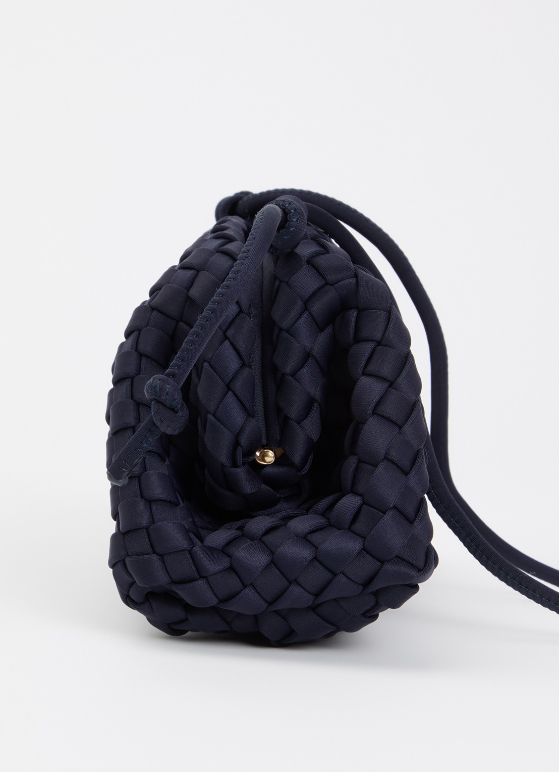 Marrea Pouch mini handtas met gevlochten detail  - detail 3 royalblauw